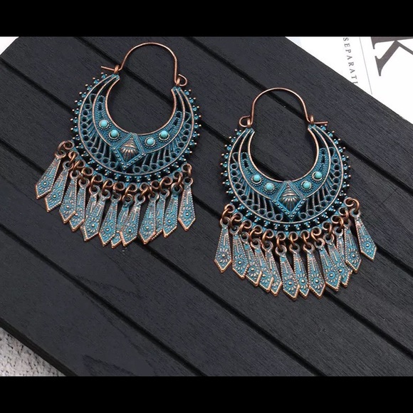 Jewelry - Ethnic Bronze Carved Turkish Earring For Women